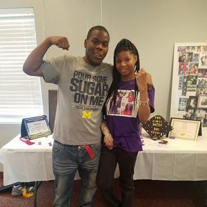 Meet your Posher, Dee